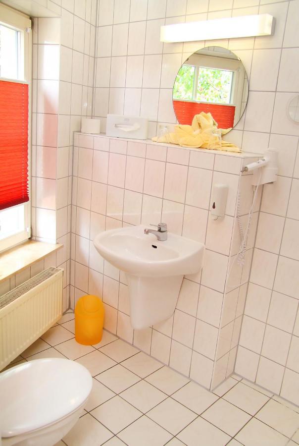 Hotel Müritzterrasse Röbel Habitación foto